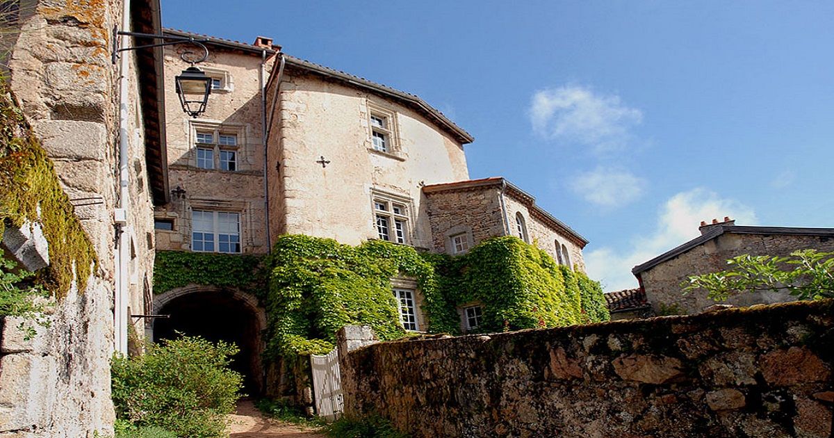 LA MAISON DES GRENADIERES